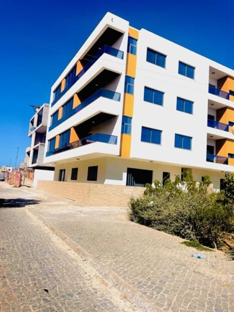 Brand New Spacious T3 Apartment In Santa Maria Exterior foto